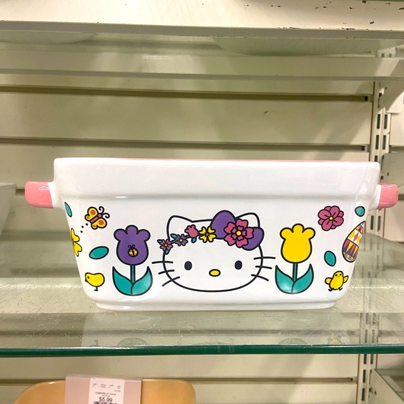 Brand New 2024 Hello Kitty Spring Loaf Pans